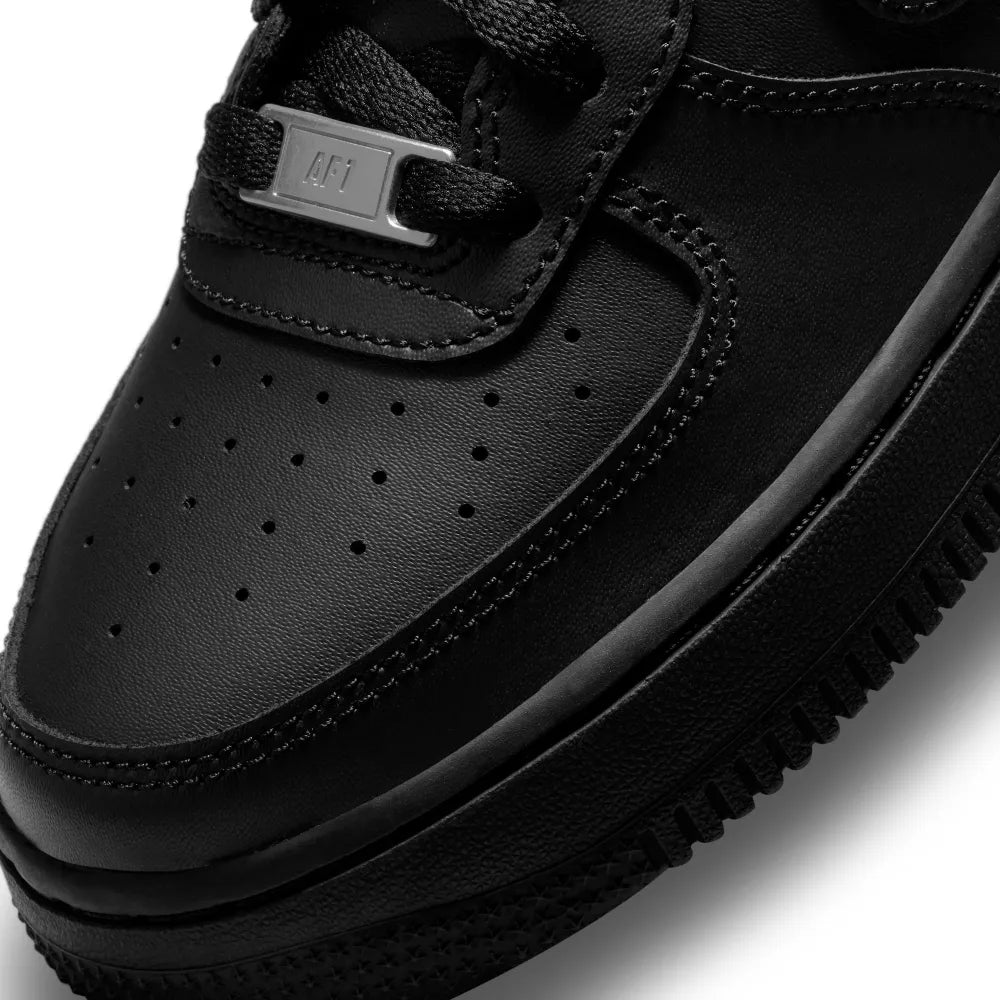 Nike Big Kids' Air Force 1 LE Shoes